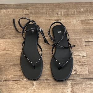 Zara Studded Flat Sandals Black Size 7.5